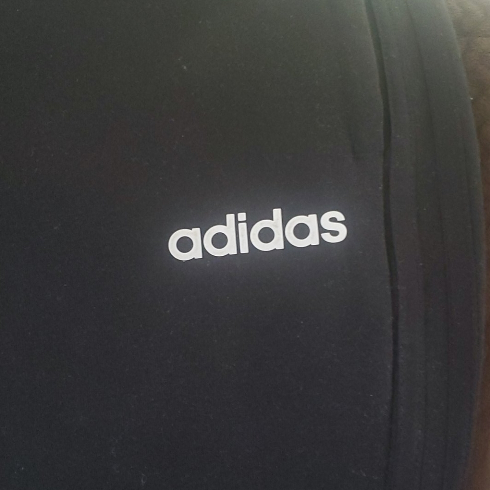 Sweatpants - Picture 2 of 3